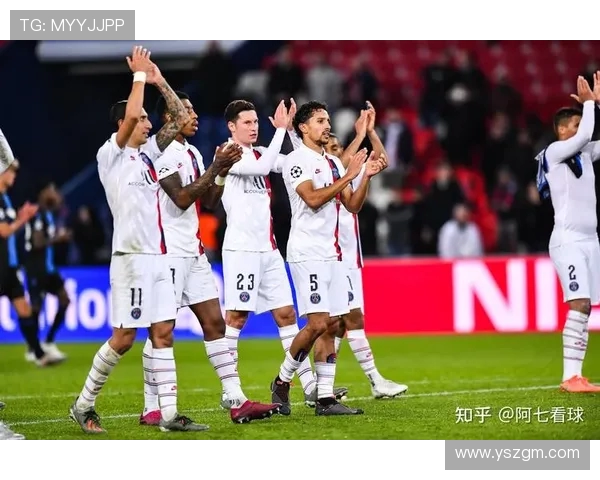 法甲比赛战术分析：中场组织与边路推进的优劣比较